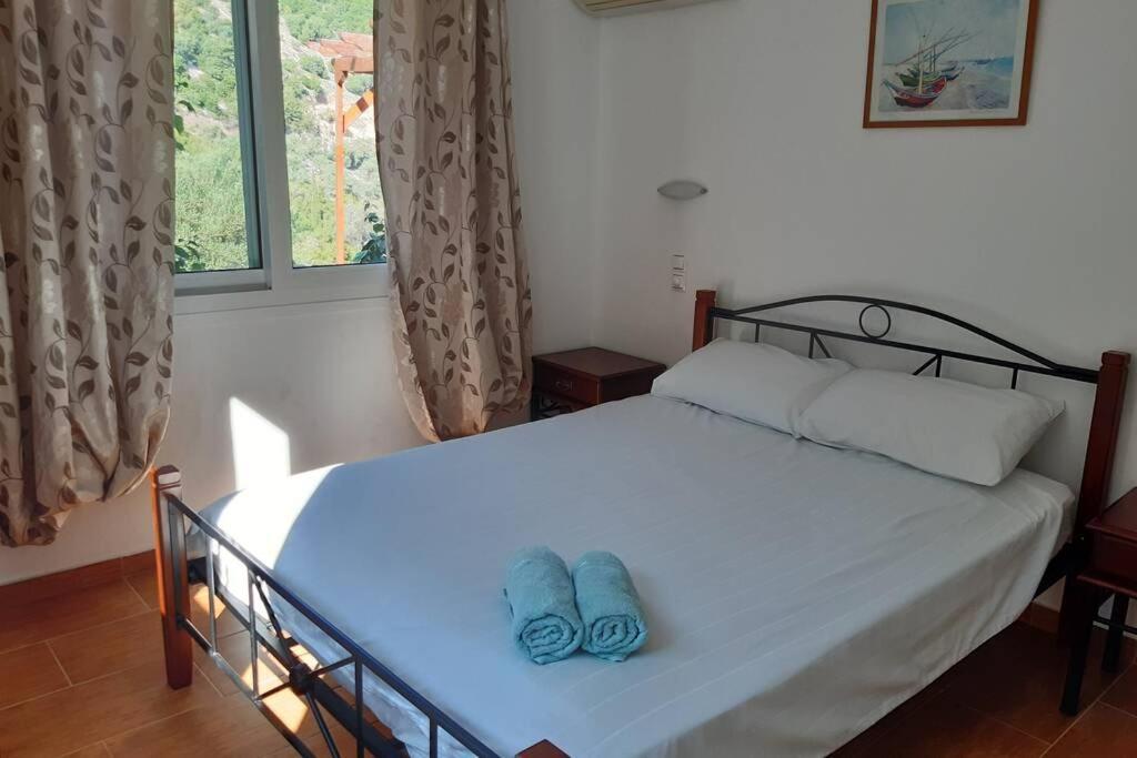 Villa Sunrise With Stunning Views And Private Pool Katokhórion 외부 사진
