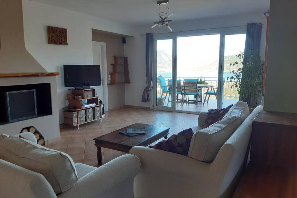 Villa Sunrise With Stunning Views And Private Pool Katokhórion 외부 사진