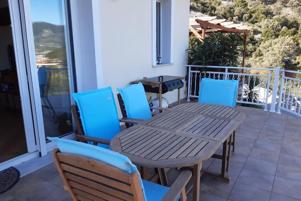 Villa Sunrise With Stunning Views And Private Pool Katokhórion 외부 사진